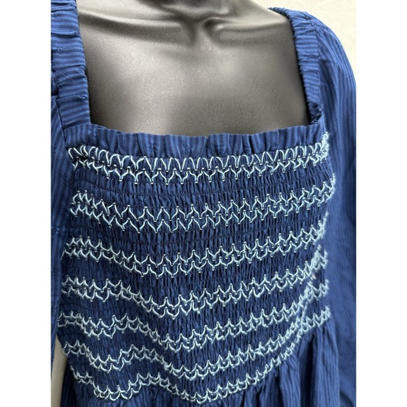 Draper James RSVP Puff Sleeve Smocked Bodice Blue Stripe Dress Size XL - Picture 3 of 9